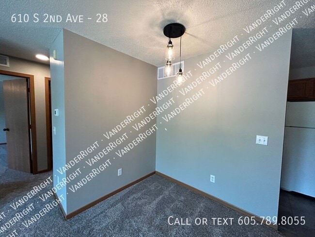 Photo - 610 S 2nd Ave Unidad 28
