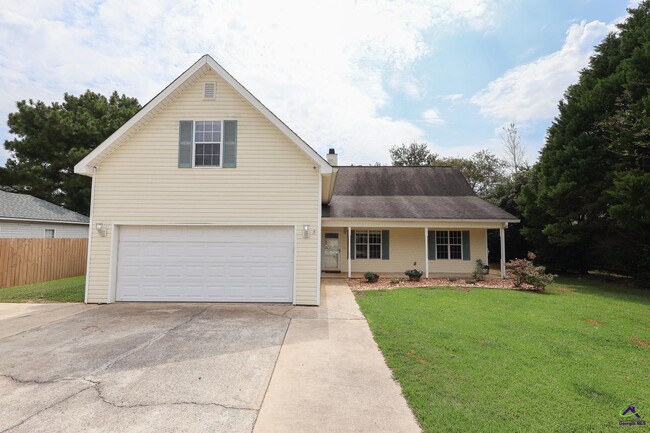 Photo - 103 Lions Gate