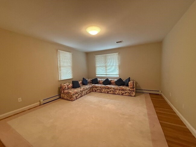 Photo - 25 Redwood Rd Apartamentos Unidad #G