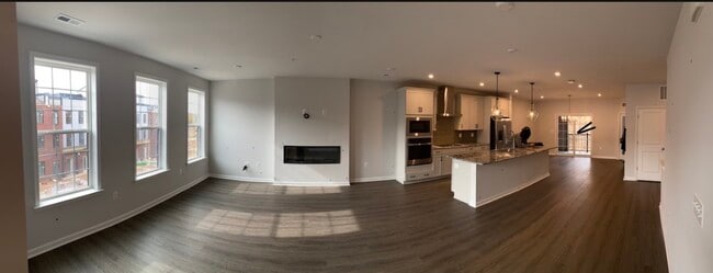 Building Photo - 13273 Coalfield Station Ln