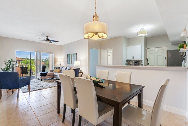 Photo - ** NAPOLI ** 2 BED / 2 BATH - CONDO - TURN...