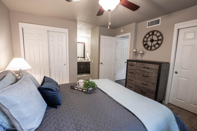 Photo - Selby Ranch Apartment Homes