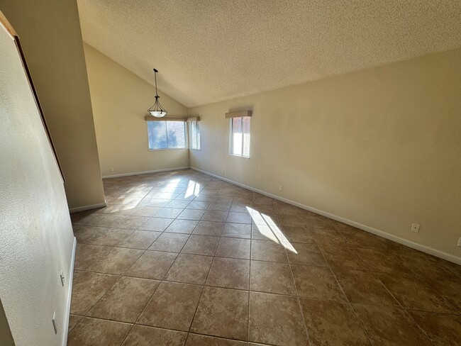 Photo - Beautiful 3 bed home for Rent. Paid Landscaping!