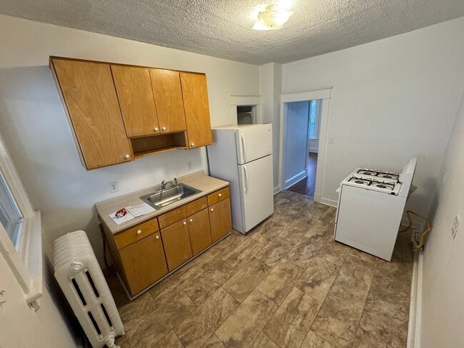 Photo - 393 Second Ave Unit 2R