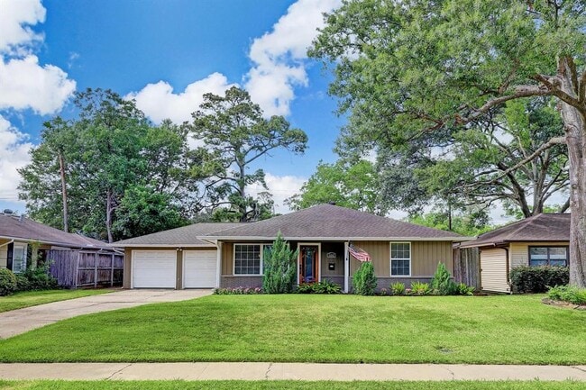 Photo - 6202 Abington Way House