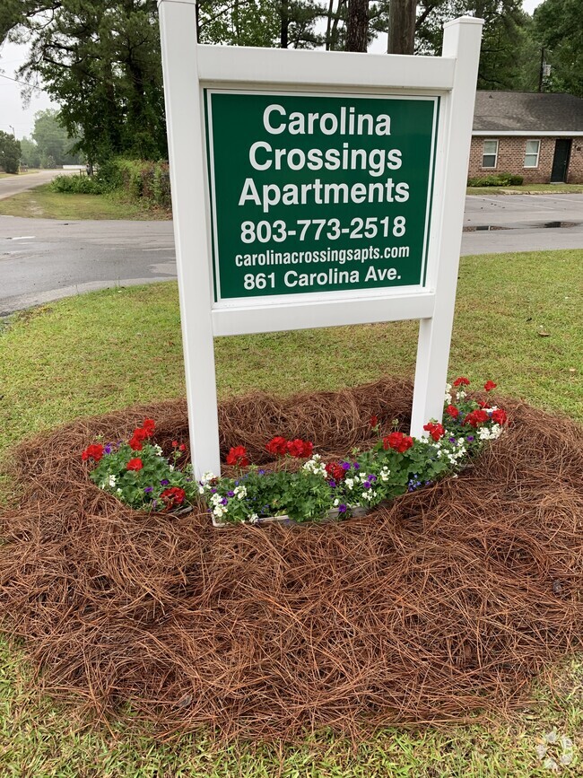 Building Photo - Carolina Crossings Apartments