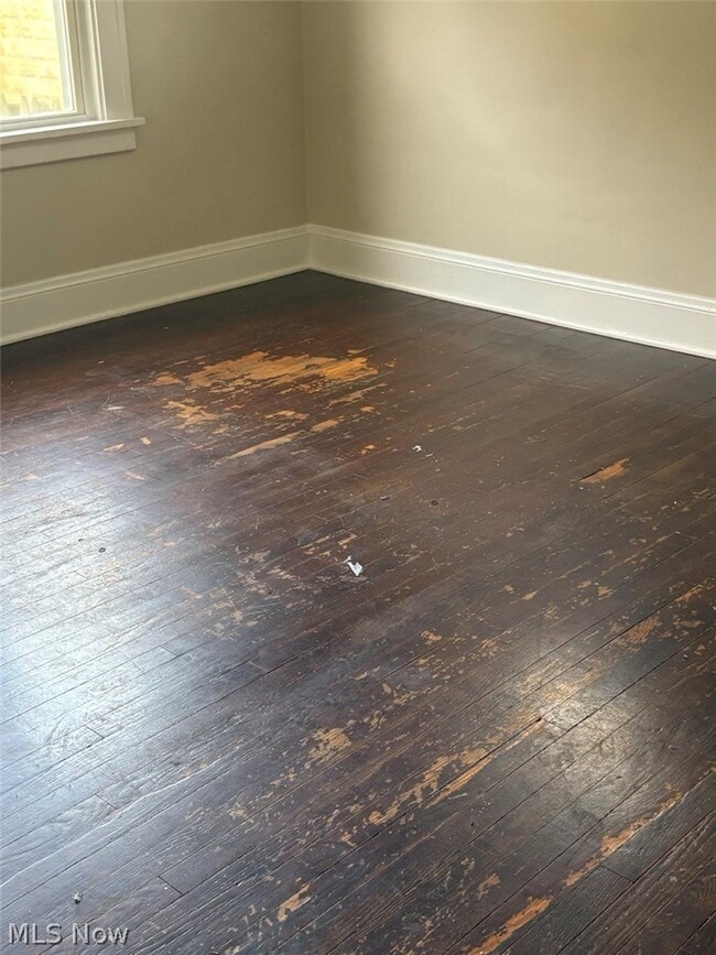 Photo - 245 Oakdale Ave