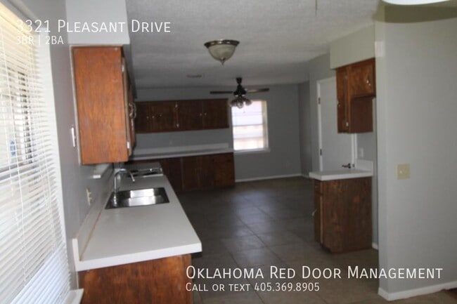 Photo - 3321 Pleasant Dr