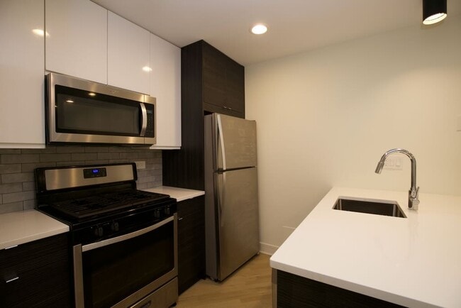 Photo - 949 W Grace St Unit 101G