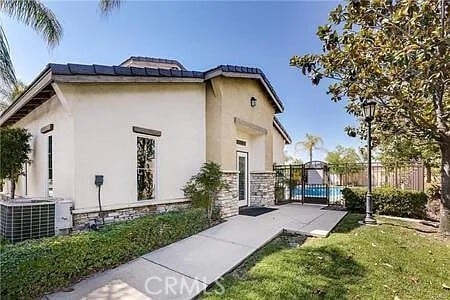 Photo - 26456 Arboretum Way Unidad 1104