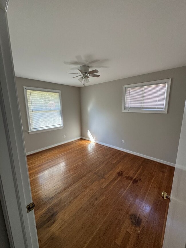 Photo - Charming 3 bedroom home in West End Manor - Convenient Henrico Location