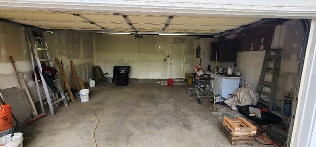 Photo - Updated Fair Oaks Beauty!