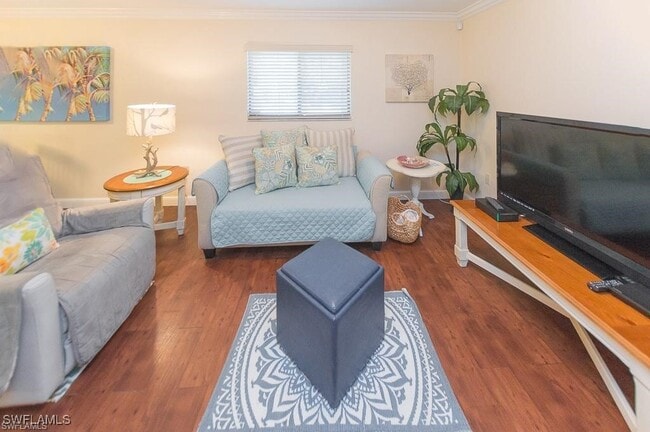 Photo - 595 93rd Ave N