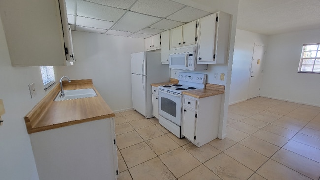 Photo - 7035 Cedarhurst Dr Unidad 12C