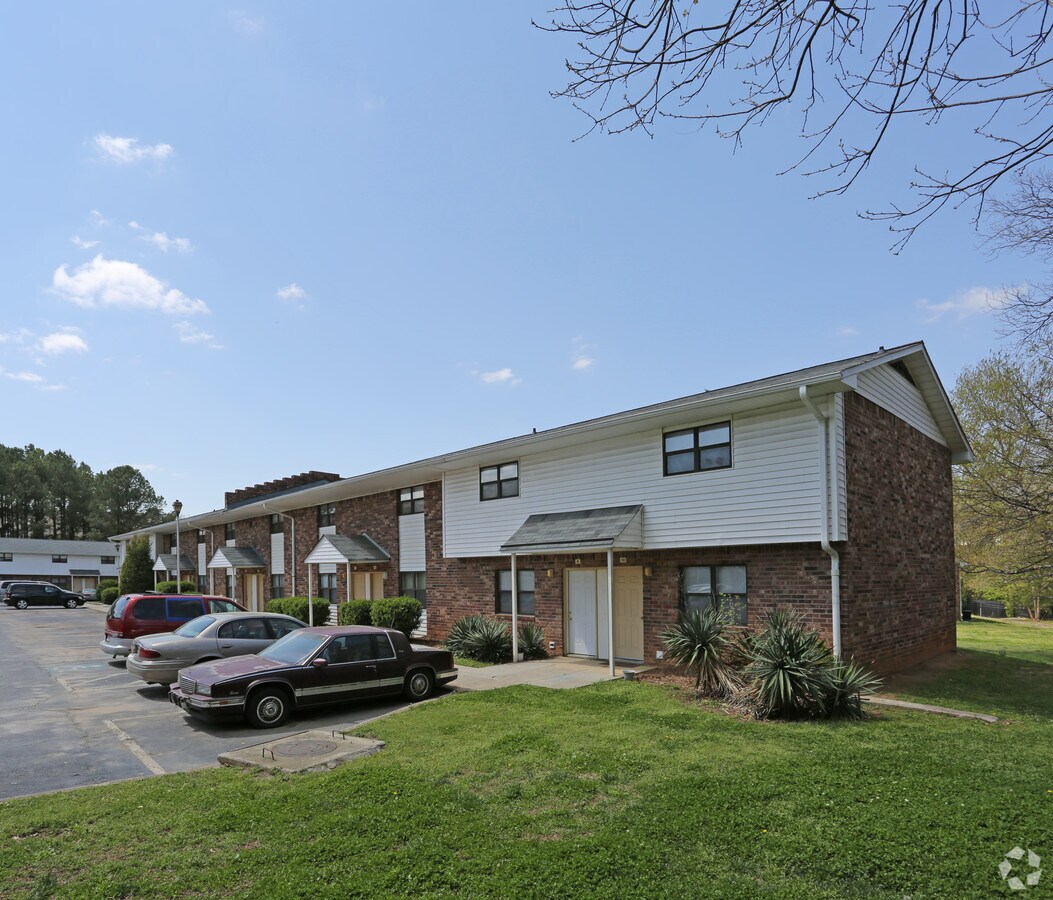 Photo - Gateway Manor