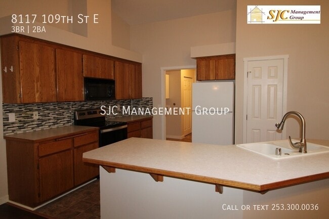 Photo - 8117 109th St E