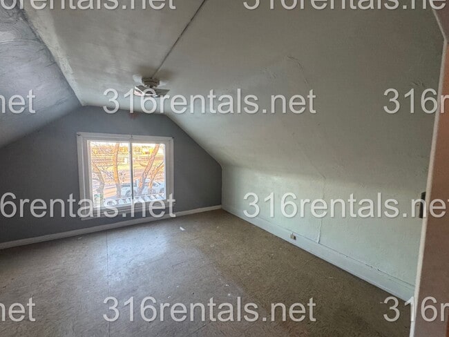 Photo - $995 - 3 bed 1 bath - Single Family Home