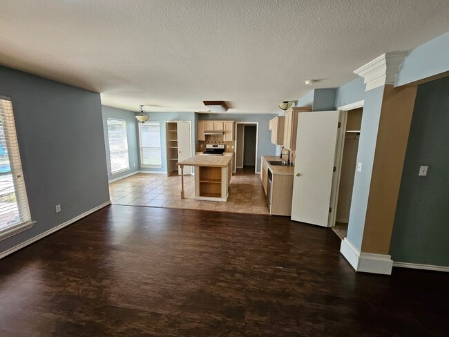 Photo - 7630 Cedar Brook Dr