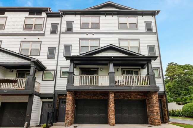 Building Photo - 215 Semel Dr Rental