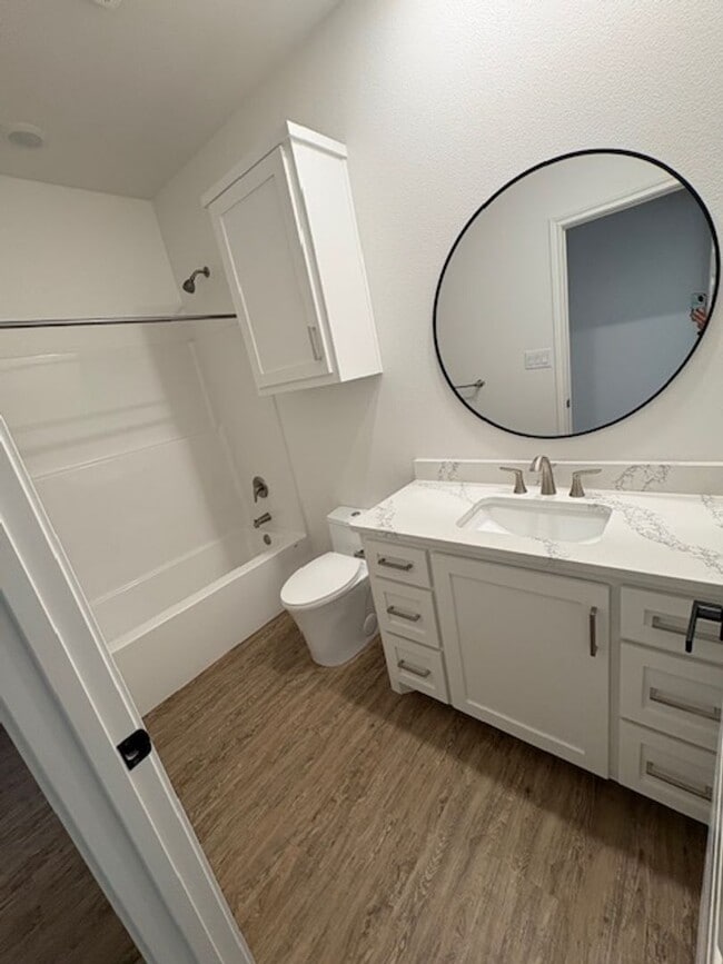 Photo - 374 Kristie Path