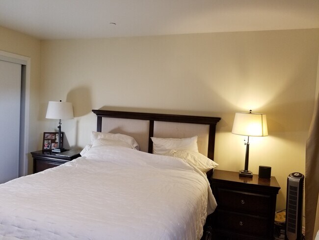 Photo - 2913 Carmel St