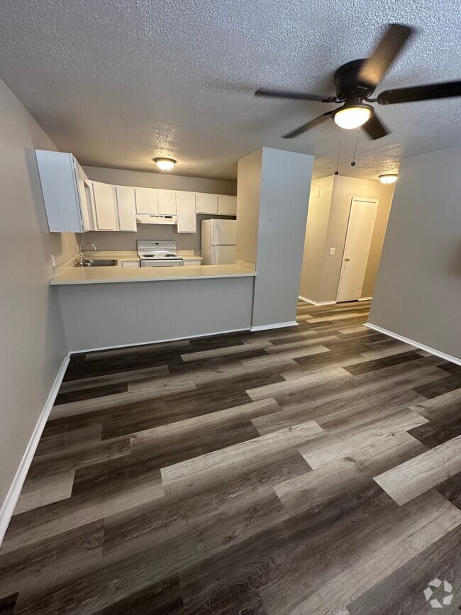 Building Photo - Badger on Jackson Rental