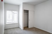 2BR, 2BA - 1,036SF