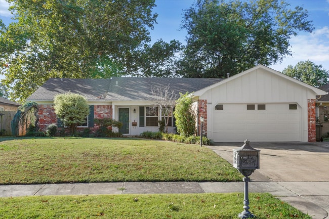 Photo - 10918 E 29th St