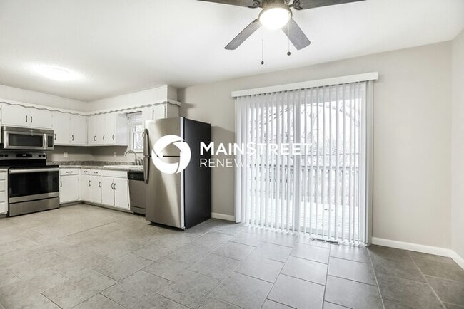 3 Bedroom Pet-Friendly Home in Raytown, MO with Main Street Renewal