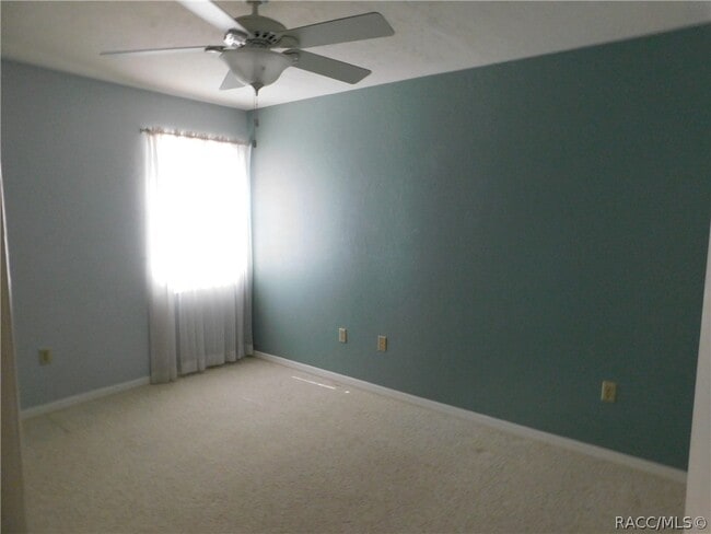 Photo - 95 E Hartford St