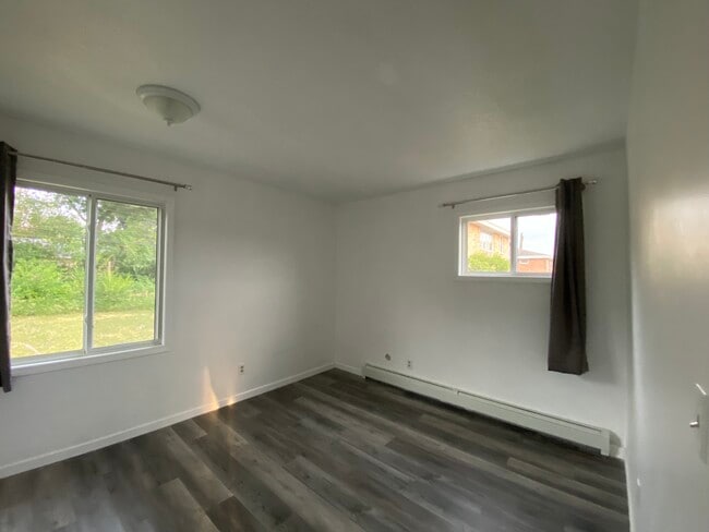 Dormitorio n.° 1 - 2 - 2096 Mississippi St