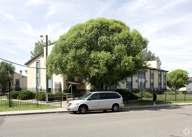 Avalon Park Apartments