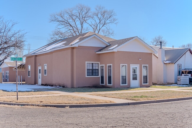 Photo - 1121 Wallace St