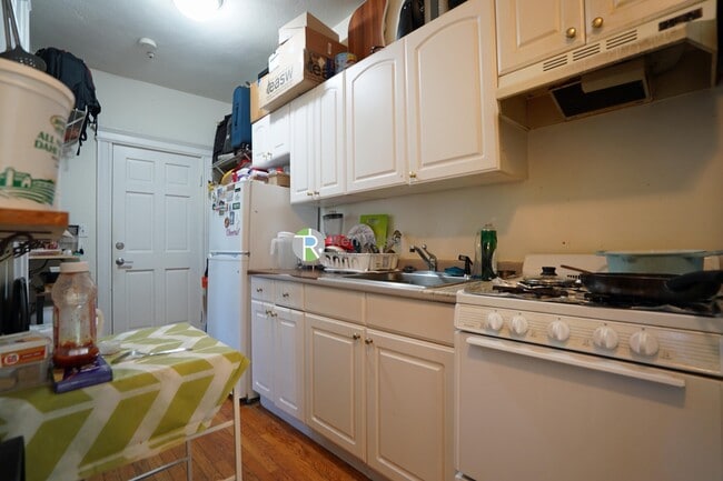 Photo - 126 Warren St Unit 6