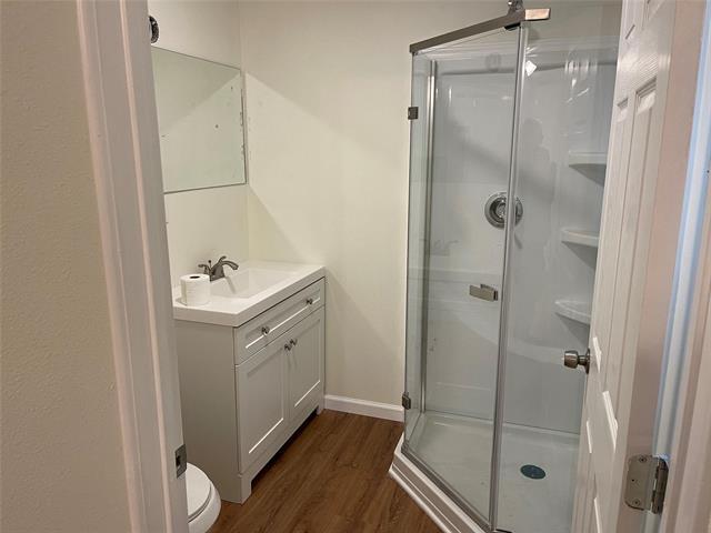 Photo - 5424 Cottey St