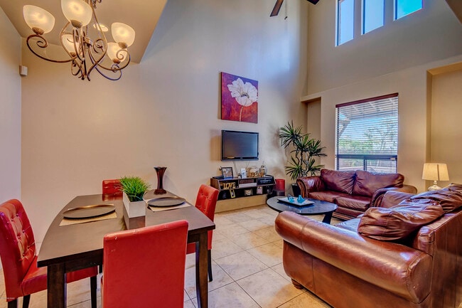 Photo - 4128 N Thurston Ln