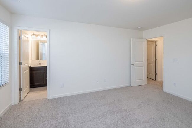 Photo - 3BD Townhome Convenient to Hwy 74/ Minutes to Bypass - MOVE IN READY