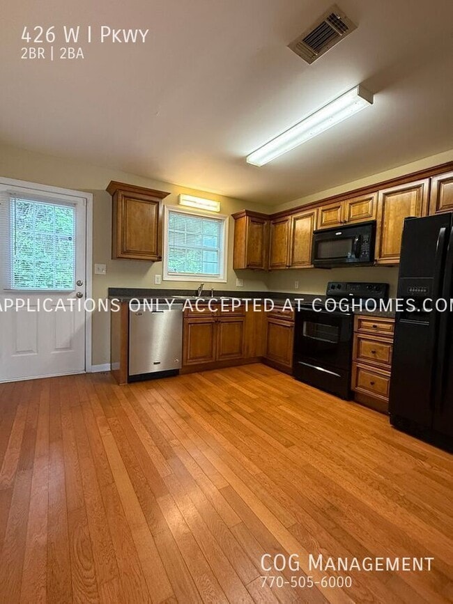 Photo - 426 WI Pkwy