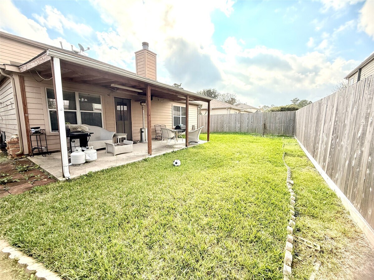 Photo - 4615 Pin Oak Creek Ln