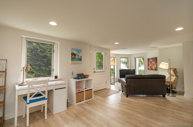 Photo - 133 Linden Ave