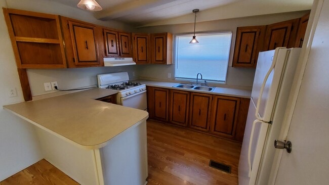 Photo - 14001 Interstate Hwy 27 Unit H 27 B