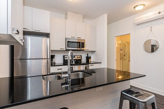 Photo - 3505 Rue De Bullion Unit ID1261810P