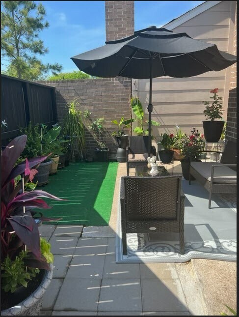 Photo - 13840 Hollowgreen Dr