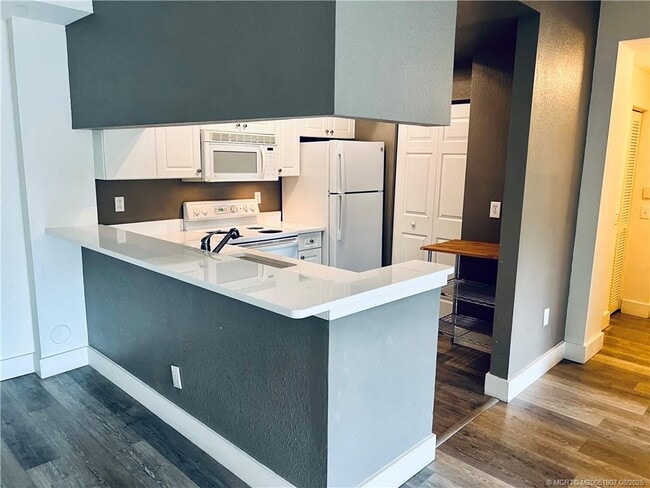 Building Photo - 2917 Tuscany Ct Unit 113 Rental