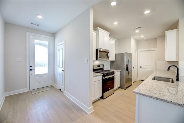 Photo - 1330 Windermere Wy