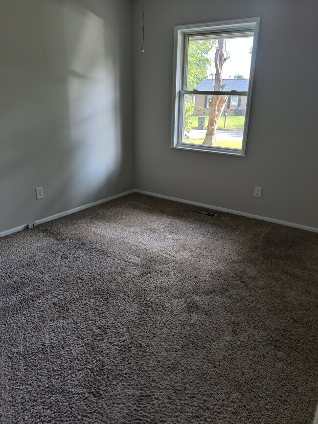 Photo - 3030 Crawford Ave