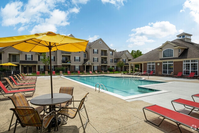 Building Photo - Stratford Place at Brownstown Rental