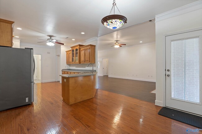 Photo - 216 Honor Way