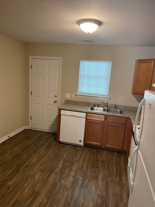 Photo - 668 Gardner Dr SE Unit A