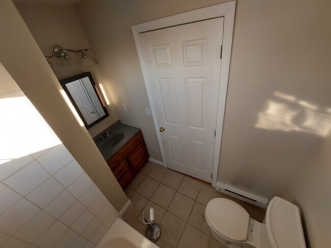 Photo - 52 Jewett St Unidad 3